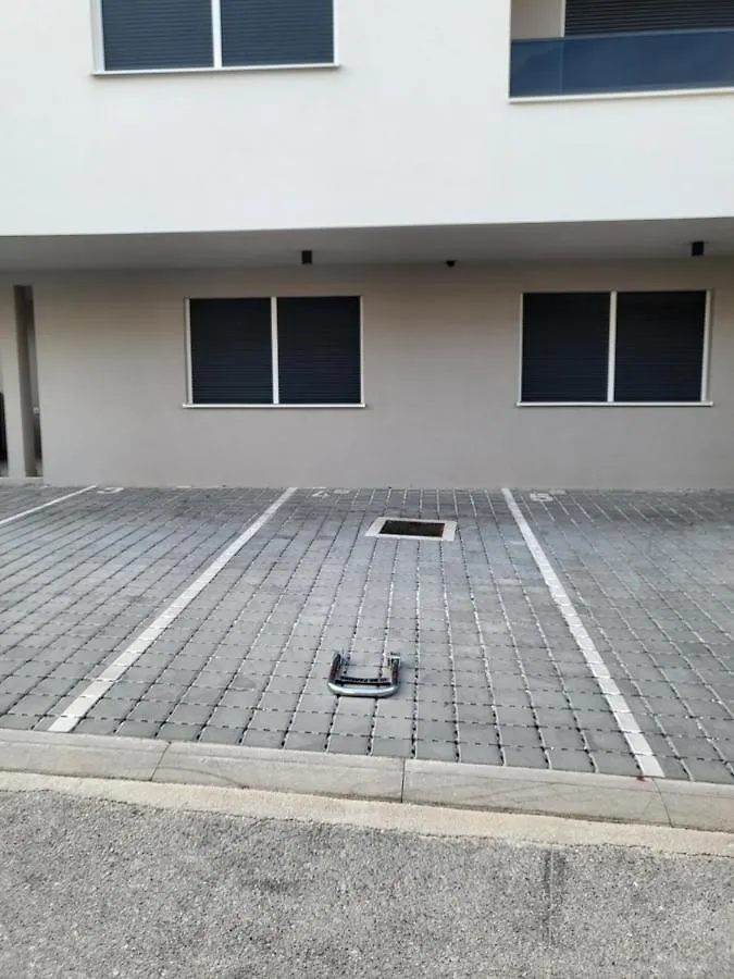 Sunny Island Apartment Trogir