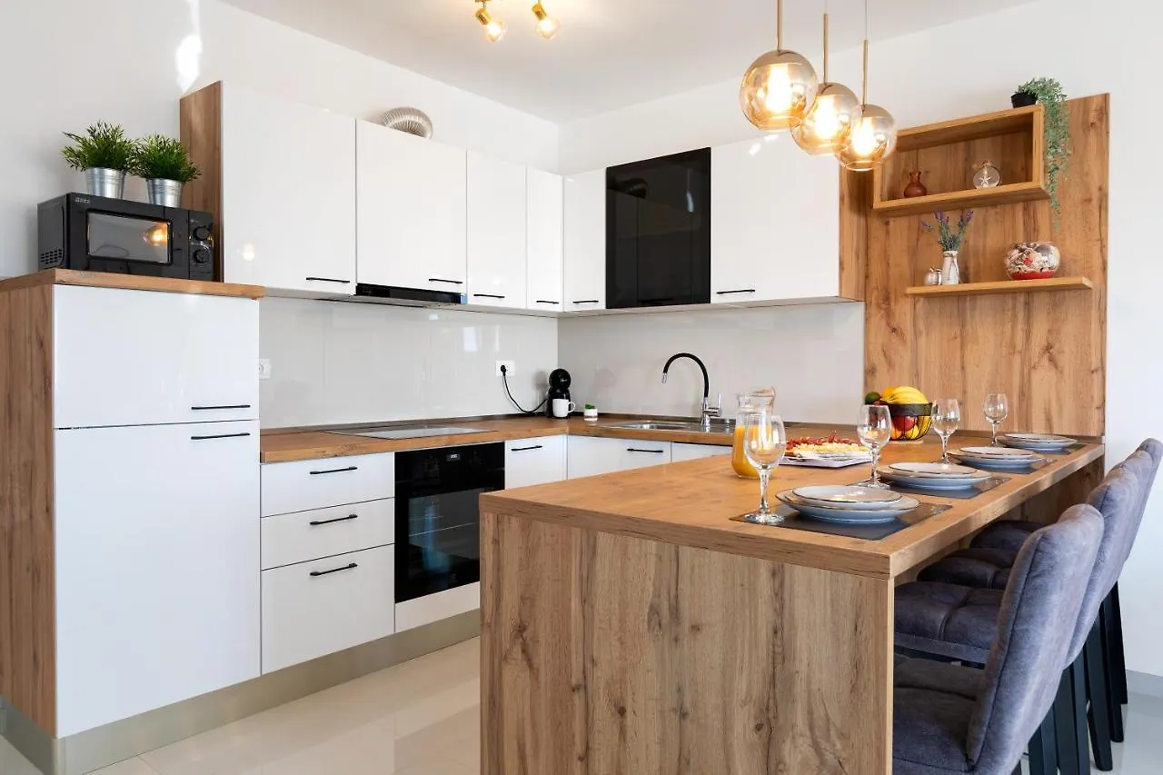 Sunny Island Apartment Trogir